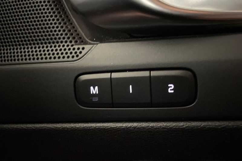 Used Volvo XC40 2020 for sale - 76447242: Photo 28