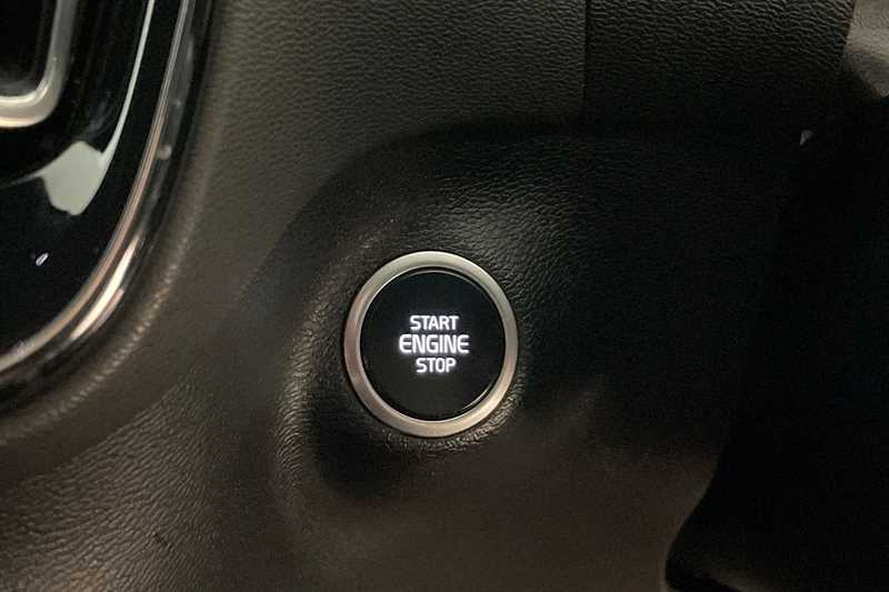 Used Volvo XC40 2020 for sale - 76447242: Photo 29