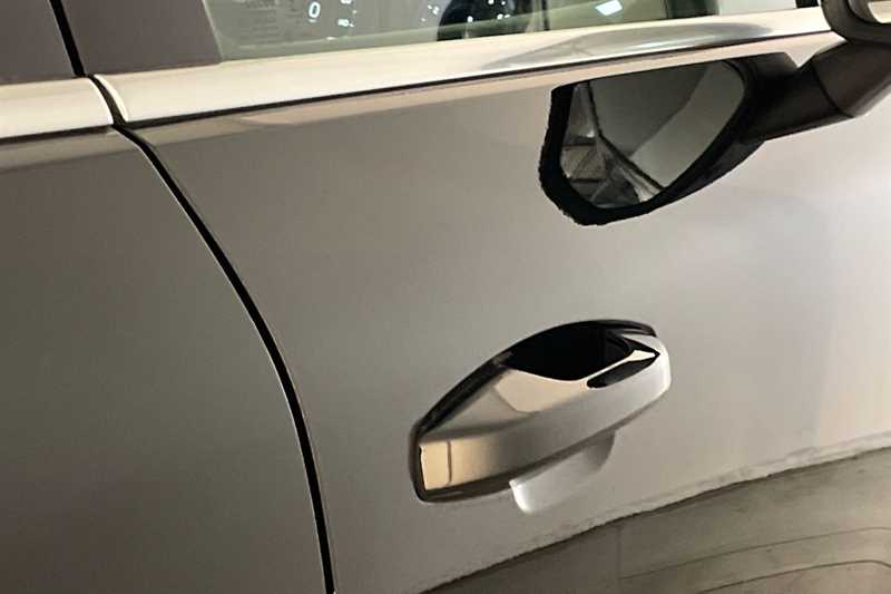 Used Volvo XC40 2020 for sale - 76447242: Photo 42