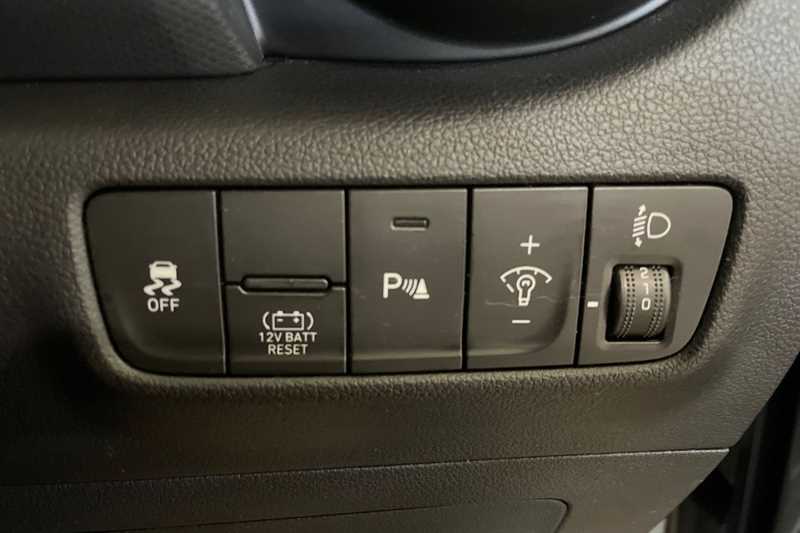 Used Hyundai KONA 2023 for sale - 77771342: Photo 27