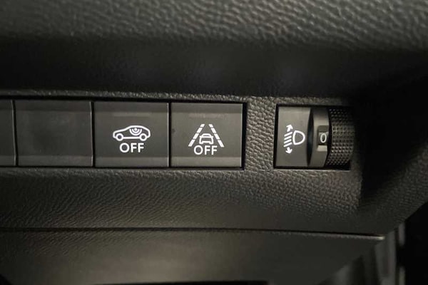 Used Peugeot 2008 2022 for sale - 76044688: Photo 27