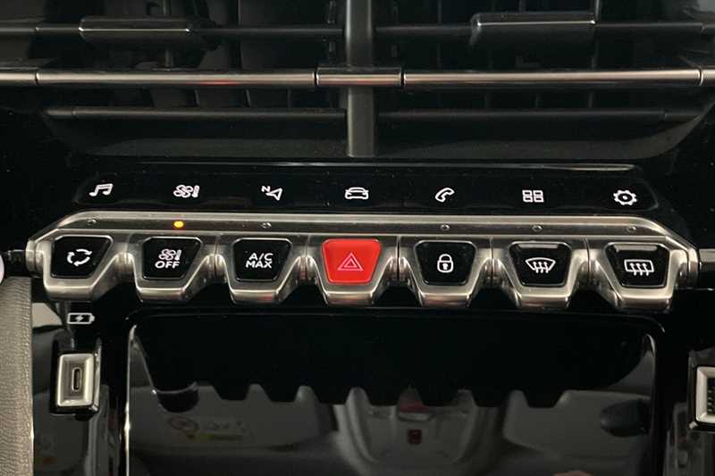 Used Peugeot 2008 2022 for sale - 76044688: Photo 31