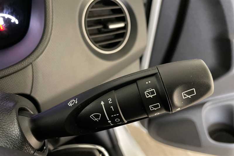 Used Hyundai i10 2018 for sale - 77146426: Photo 26