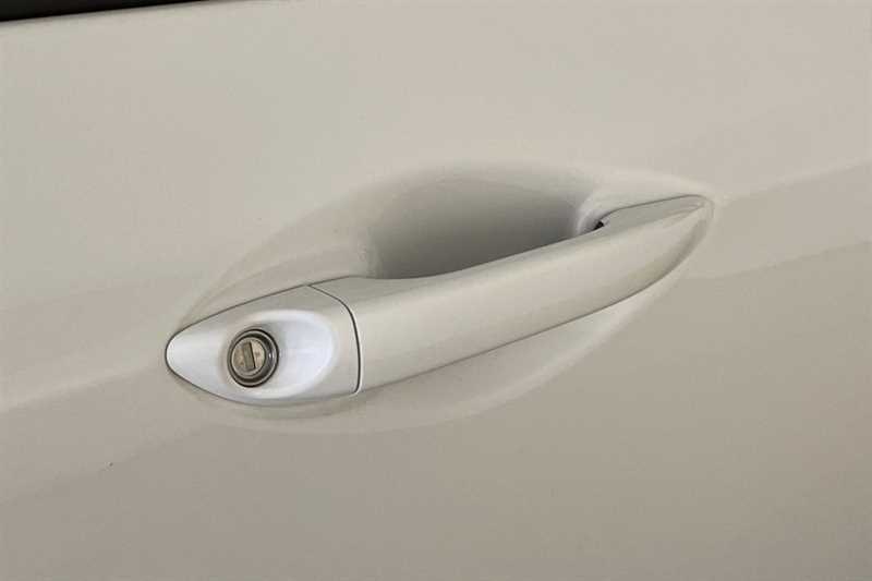 Used Hyundai i10 2018 for sale - 77146426: Photo 37