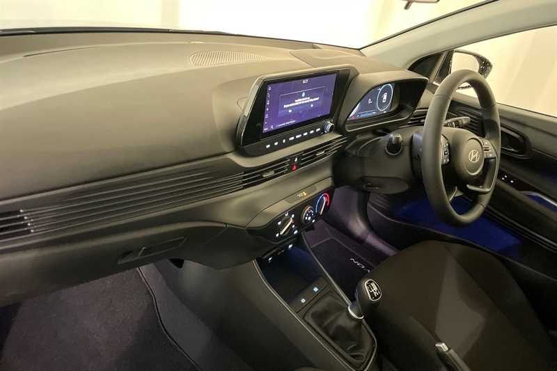 Used Hyundai BAYON 2025 for sale - 77513743: Photo 2