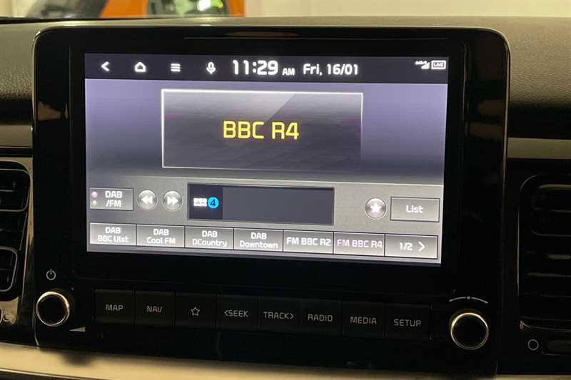 Used Kia Stonic 2023 for sale - 77513788: Photo 19