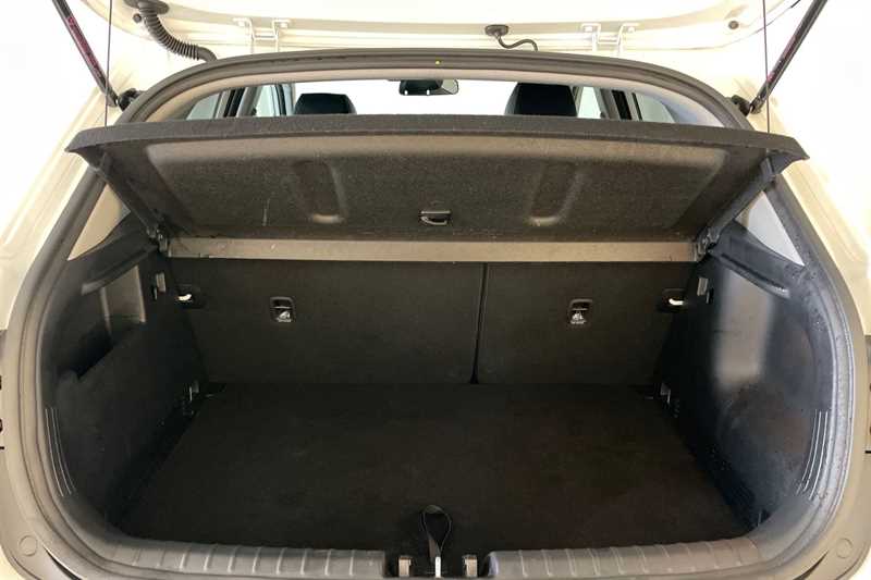 Used Kia Stonic 2023 for sale - 77513788: Photo 24