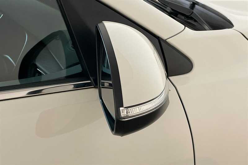 Used Kia Stonic 2023 for sale - 77513788: Photo 39