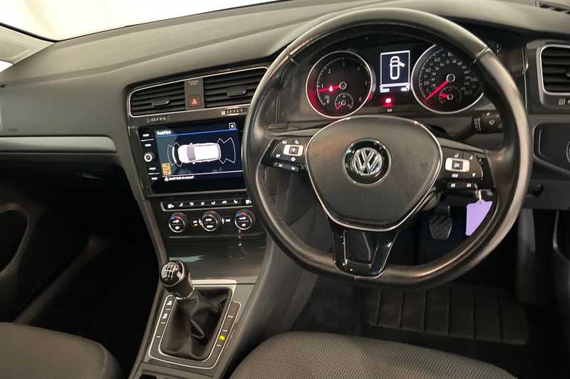Used Volkswagen Golf 2020 for sale - 76204428: Photo 10