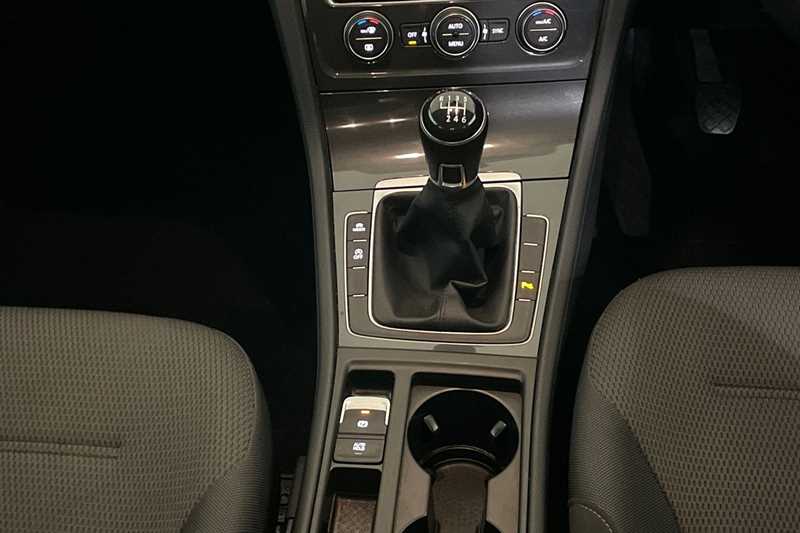 Used Volkswagen Golf 2020 for sale - 76204428: Photo 14