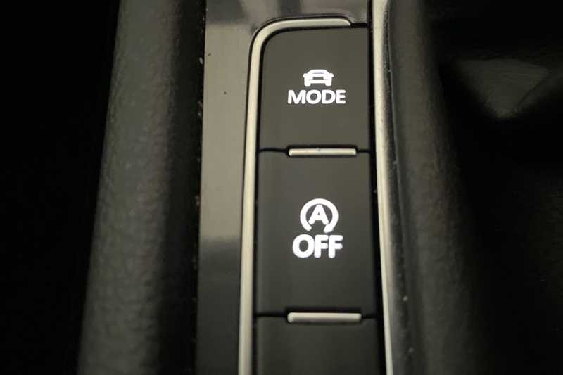 Used Volkswagen Golf 2020 for sale - 76204428: Photo 28