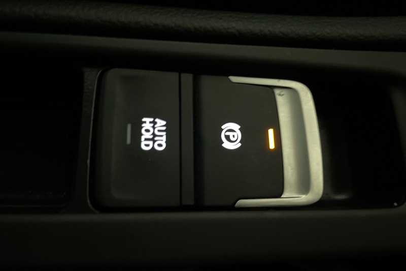 Used Volkswagen Golf 2020 for sale - 76204428: Photo 29