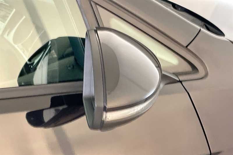 Used Volkswagen Golf 2020 for sale - 76204428: Photo 40