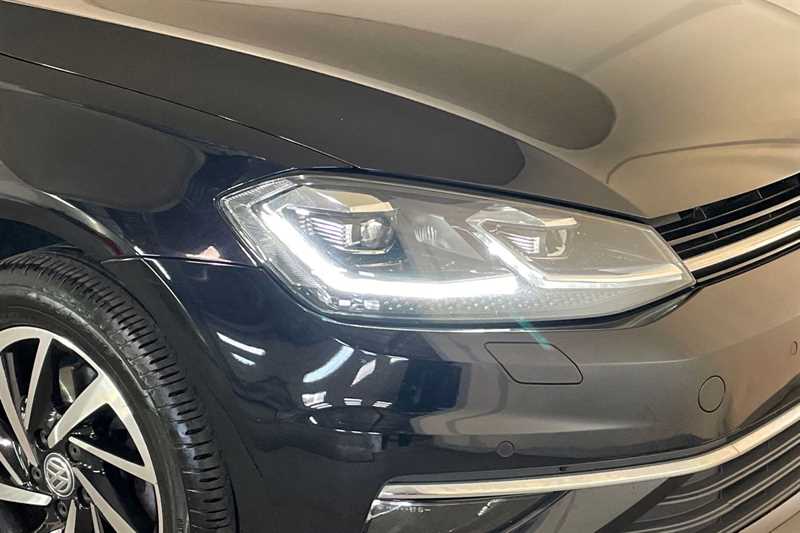 Used Volkswagen Golf 2020 for sale - 76204428: Photo 42