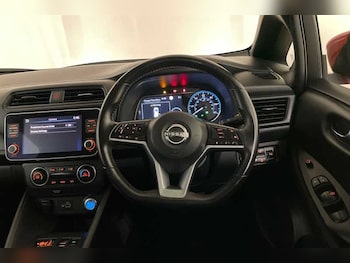 Used Nissan Leaf 2022 for sale - 77269572: Photo