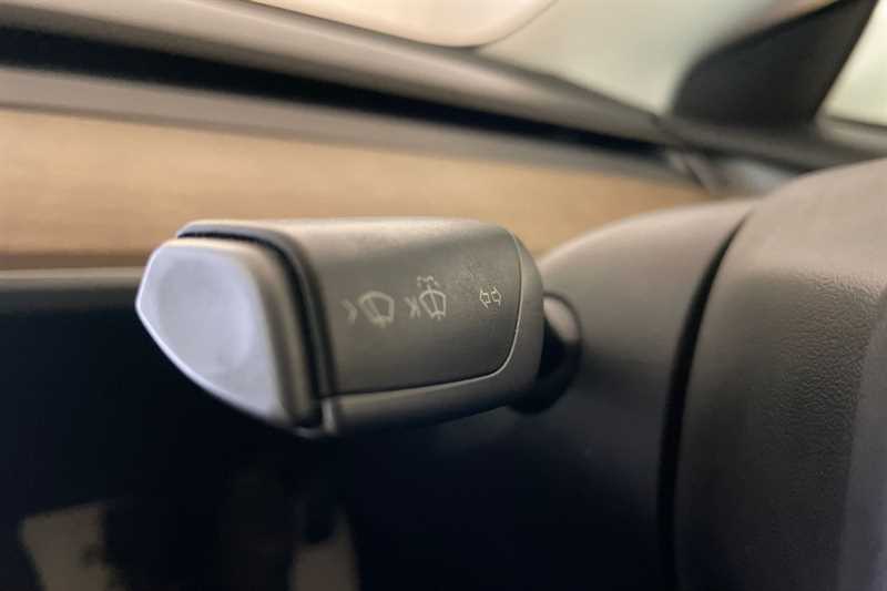 Used Tesla Model 3 2021 for sale - 77146855: Photo 25