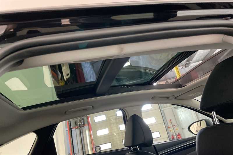 Used Hyundai TUCSON 2023 for sale - 77960170: Photo 2