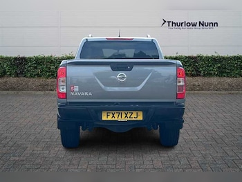 Used Nissan Navara 2021 for sale - 75759152: Photo