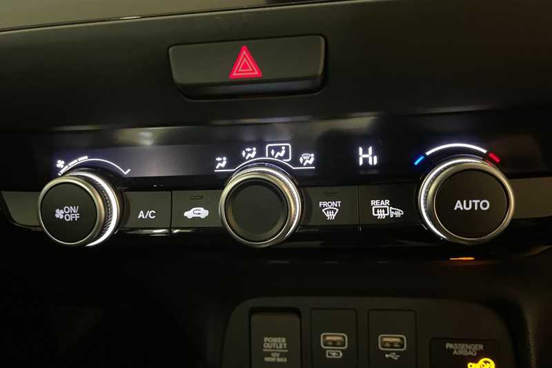 Used Honda Jazz for sale - 76204424: Photo 17