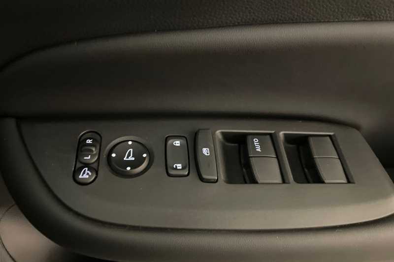 Used Honda Jazz for sale - 76204424: Photo 18