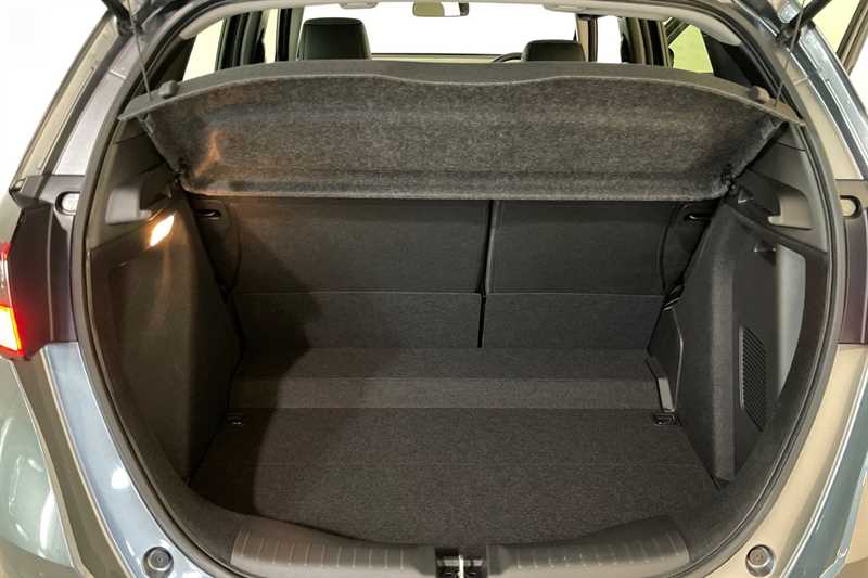 Used Honda Jazz for sale - 76204424: Photo 24