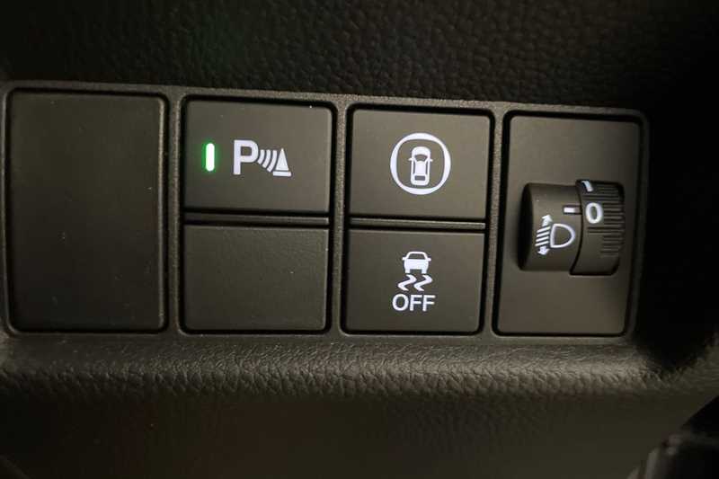 Used Honda Jazz for sale - 76204424: Photo 27