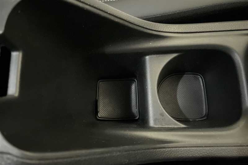 Used Honda Jazz 2022 for sale - 77146469: Photo 32