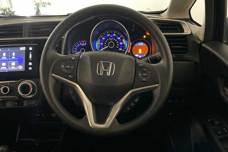 Used Honda Jazz 2020 for sale - 77333327: Photo 11