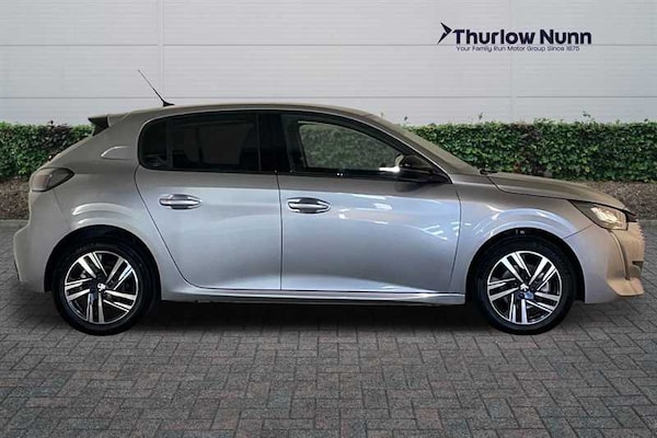 Used Peugeot 208 2023 for sale - 76169072: Photo 2