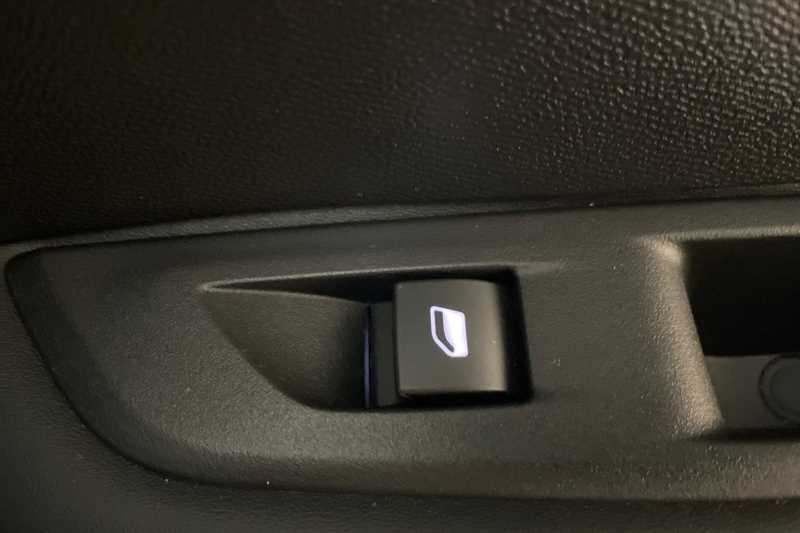 Used Peugeot 208 2023 for sale - 76169072: Photo 37