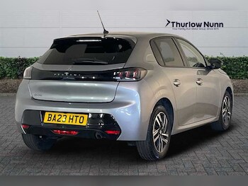 Used Peugeot 208 2023 for sale - 76169072: Photo 3