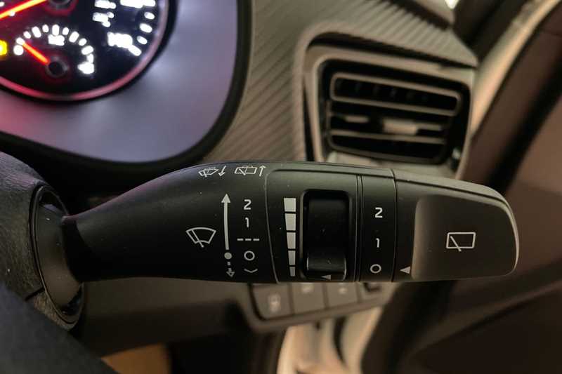 Used Kia Stonic 2023 for sale - 77471488: Photo 26