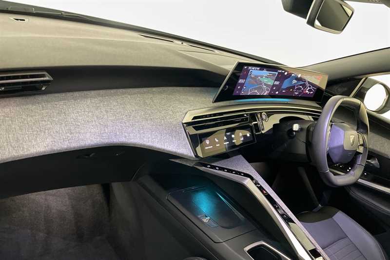 Used Peugeot 3008 2025 for sale - 77146046: Photo 16