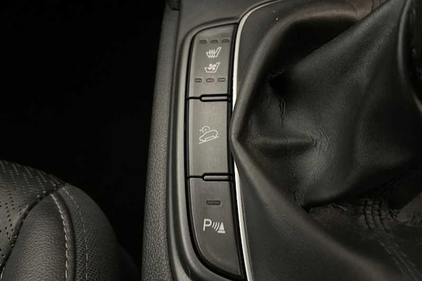 Used Hyundai KONA 2018 for sale - 76229602: Photo 30
