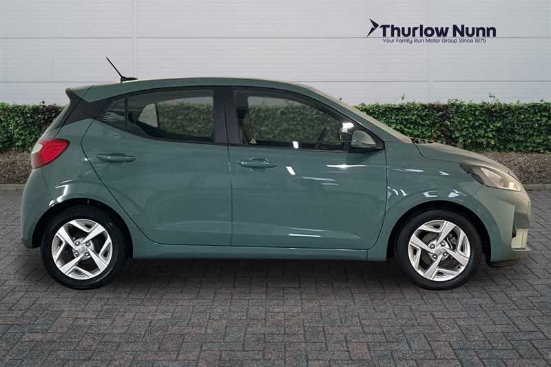 Used Hyundai i10 2023 for sale - 77472065: Photo 2