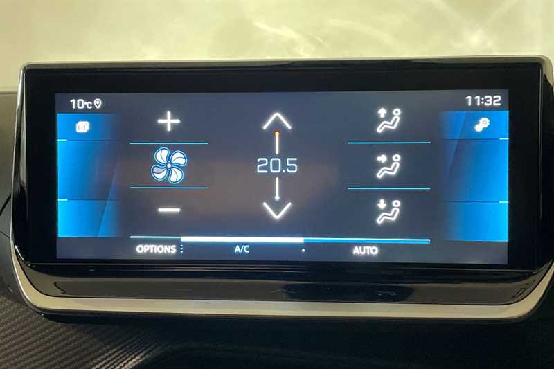 Used Peugeot 2008 2022 for sale - 77146010: Photo 15