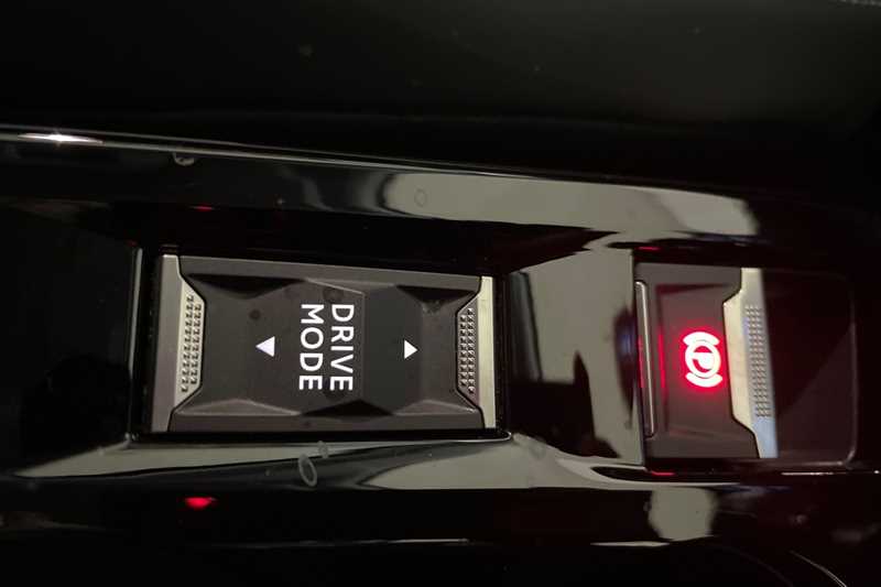 Used Peugeot 2008 2022 for sale - 77146010: Photo 31