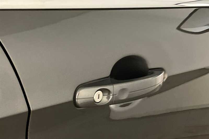 Used Ford Kuga 2018 for sale - 77360723: Photo 38