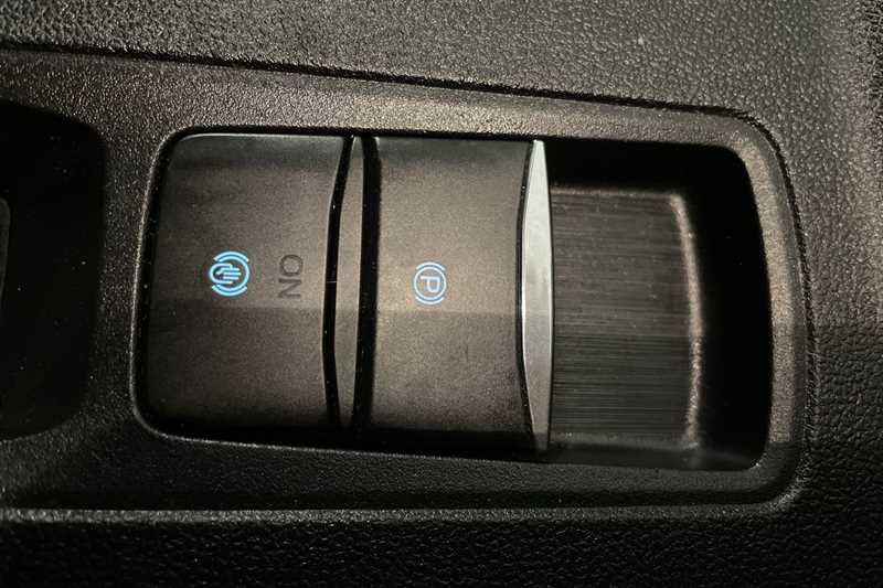 Used Ford Kuga 2022 for sale - 75868190: Photo 30