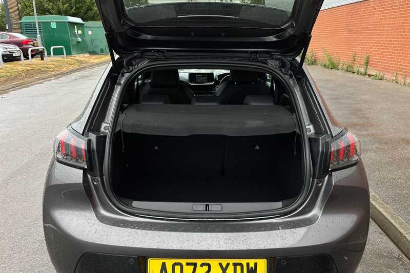 Used Peugeot 208 2022 for sale - 76459203: Photo 24