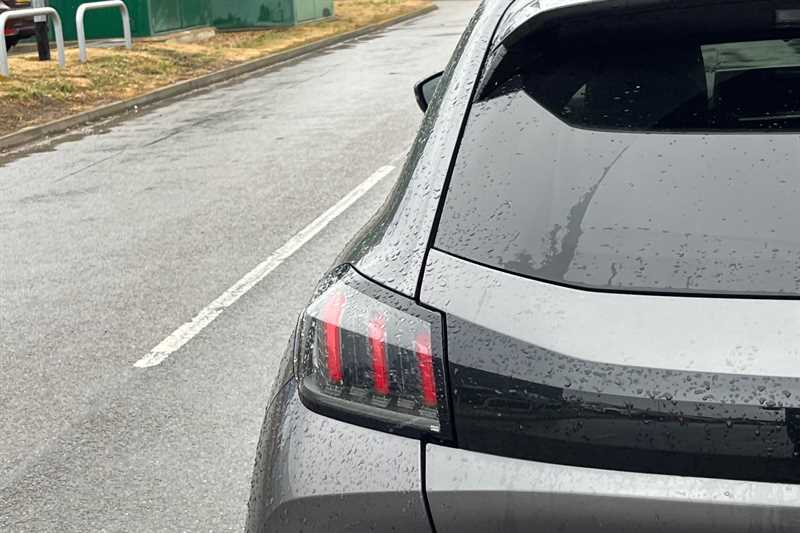 Used Peugeot 208 2022 for sale - 76459203: Photo 29