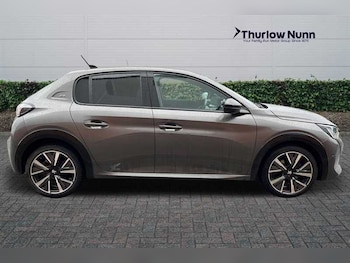 Used Peugeot 208 2022 for sale - 76459203: Photo