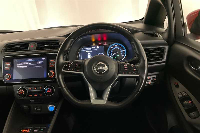 Used Nissan Leaf 2022 for sale - 77471949: Photo 2