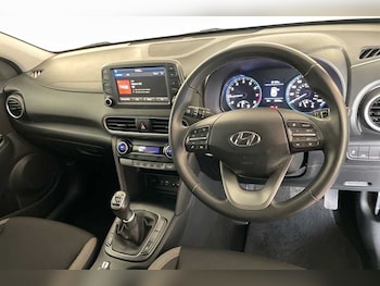 Used Hyundai KONA 2019 for sale - 77740210: Photo