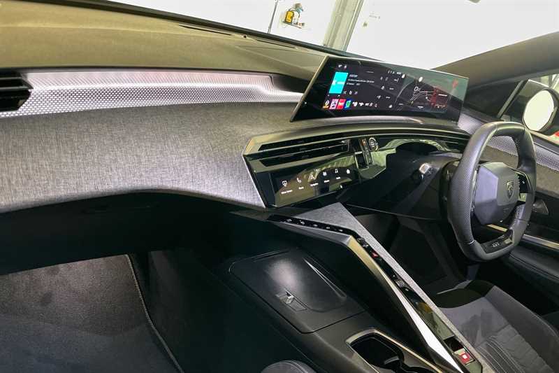 Used Peugeot 3008 2024 for sale - 76400889: Photo 13