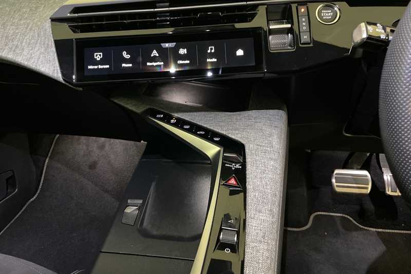 Used Peugeot 3008 2024 for sale - 76400889: Photo 14