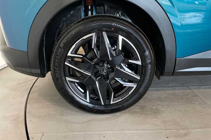 Used Peugeot 3008 2024 for sale - 76400889: Photo 9