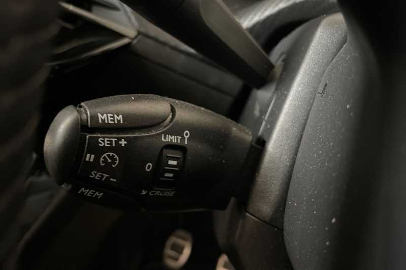 Used Peugeot 2008 2022 for sale - 77146242: Photo 29