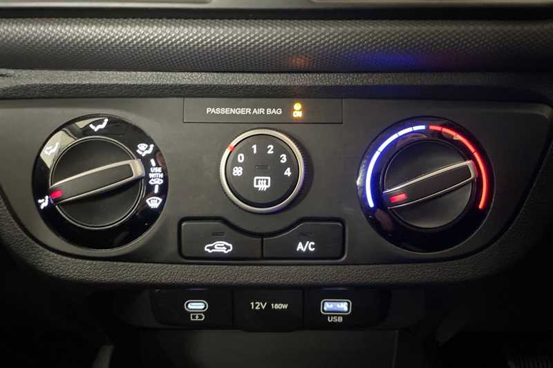 Used Hyundai i10 2024 for sale - 76044606: Photo 17