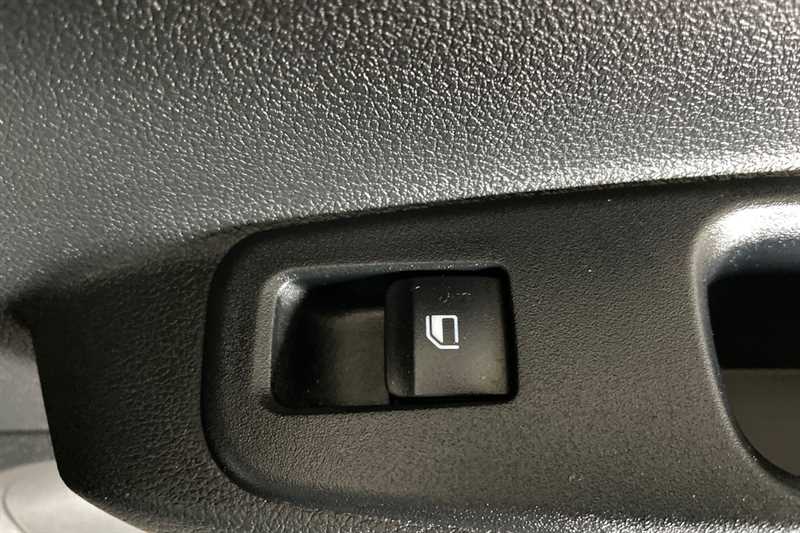 Used Hyundai i10 2024 for sale - 76044606: Photo 34